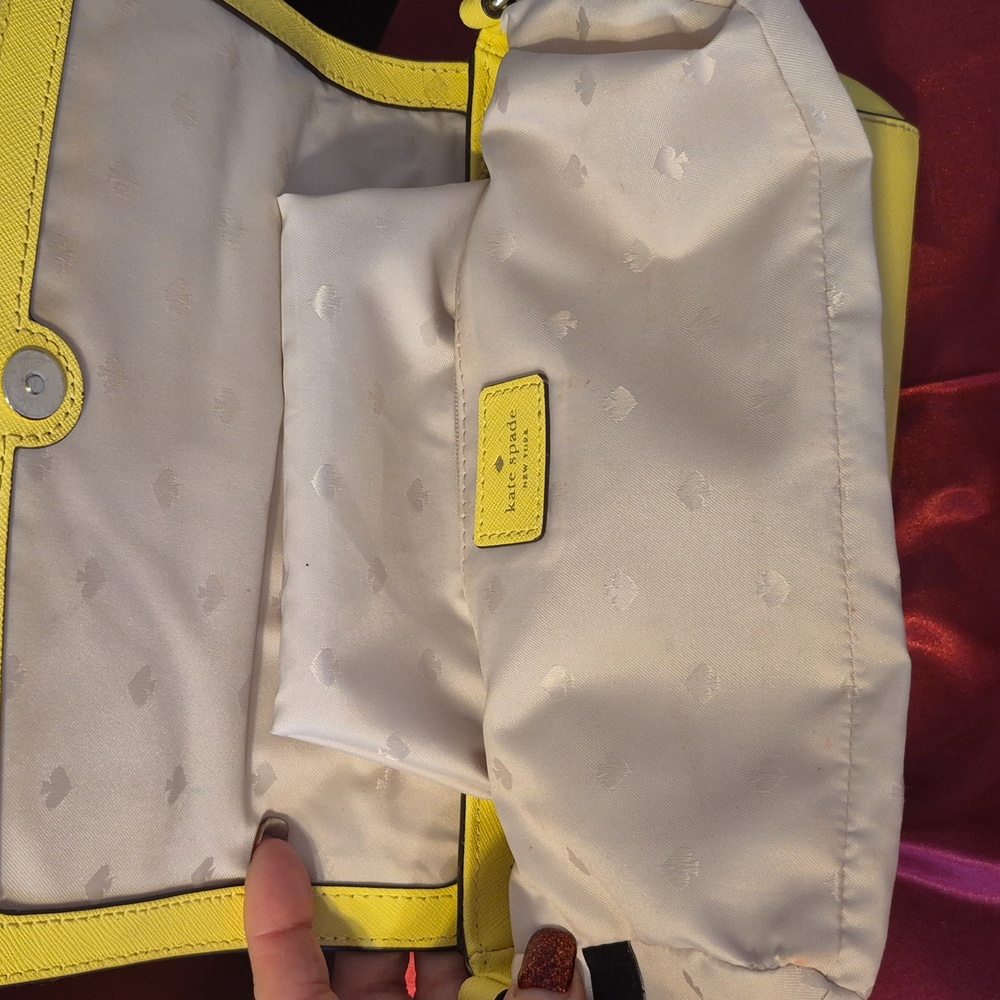EUC 💋 KATE SPADE 💋LAUREL WAY ⚜️Yellow Crossgrain Leather⚜️ conv. Should/clutch - Picture 9 of 14